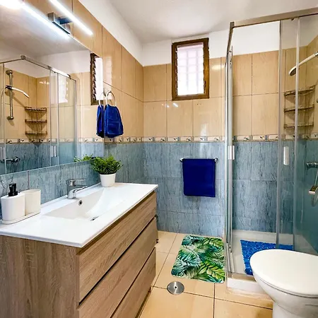 Apartment Summerland Ocean View