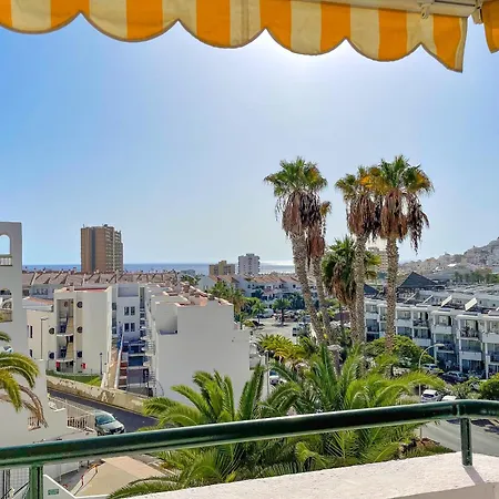 Summerland Ocean View Apartment