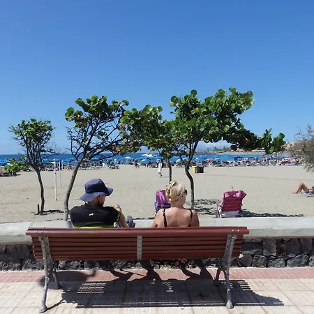 Summerland Ocean View Апартаменты Арона